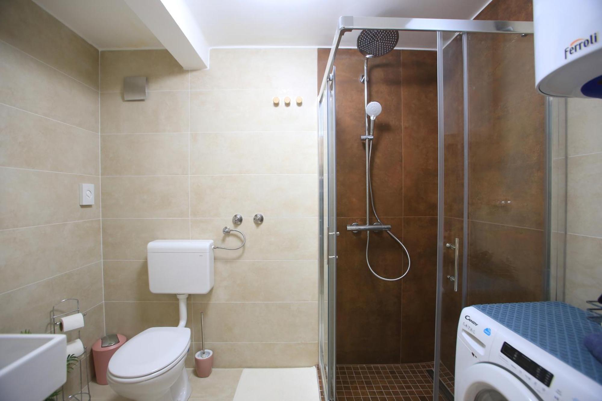 Bamboo Oasis Apartment With Terrace In The Garden And Free Parking, Fiume Kültér fotó